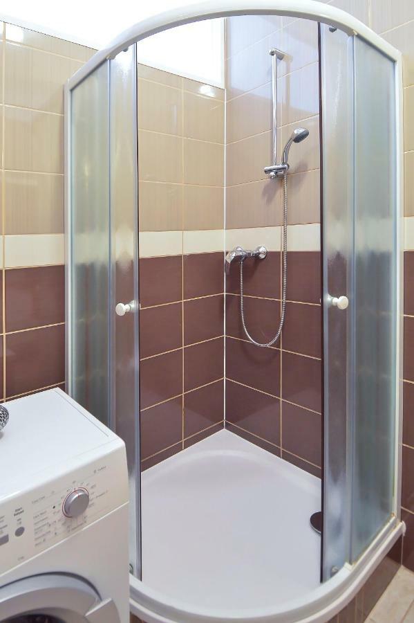 Apartment Modern Navratilova Ii *